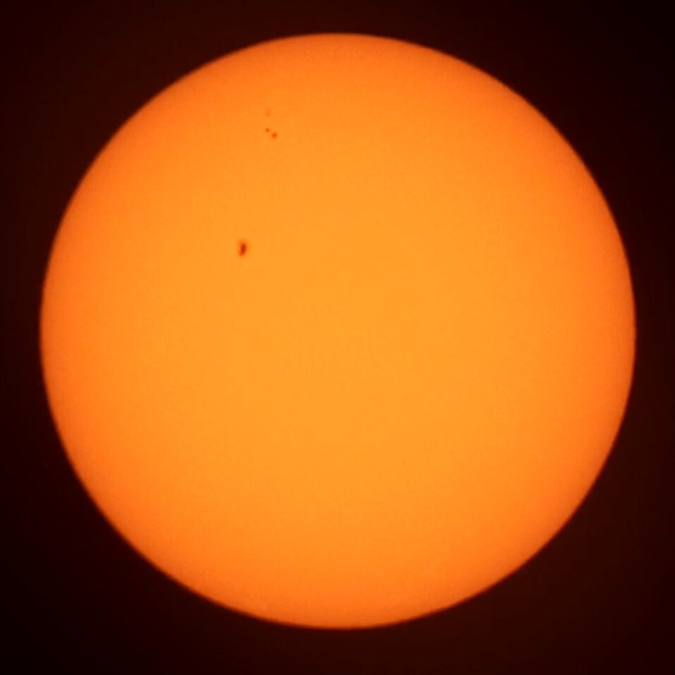 Astrofotografia da Superfície do Sol, feita com o Seestar.